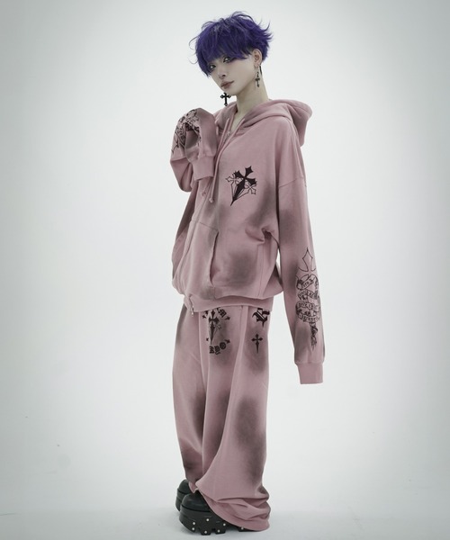 REFLEM（レフレム）の「『REFLEM/レフレム』クロス刺繍ZIPフーディー/ジップアップパーカー（パーカー・レディース・ホワイト/グレー/ブラック×パープル/ブラック×ホワイト/ピンク・FREE）」の17枚目の写真