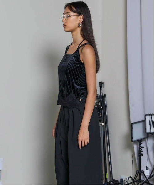 MAISON SPECIAL（メゾンスペシャル）の「Hem Lace Velvet Tank Top/ヘムレースベロアタンクトップ■セットアップ対応■（タンクトップ・レディース・ブラウン/ブラック/ブルー・FREE）」の10枚目の写真