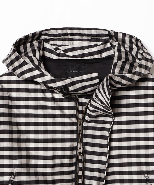 CAROLINA GLASER（カロリナ グレイサー）の「ギンガムチェック ブルゾン（ブルゾン・レディース・ブラック・ONE SIZE）」の10枚目の写真