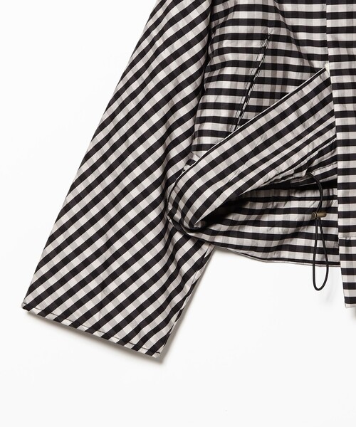 CAROLINA GLASER（カロリナ グレイサー）の「ギンガムチェック ブルゾン（ブルゾン・レディース・ブラック・ONE SIZE）」の9枚目の写真