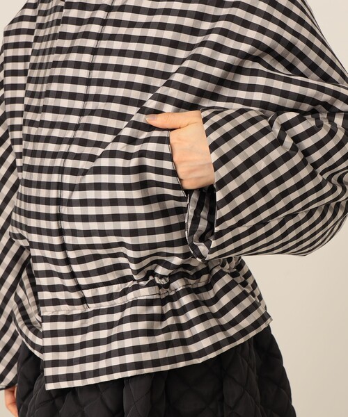 CAROLINA GLASER（カロリナ グレイサー）の「ギンガムチェック ブルゾン（ブルゾン・レディース・ブラック・ONE SIZE）」の5枚目の写真