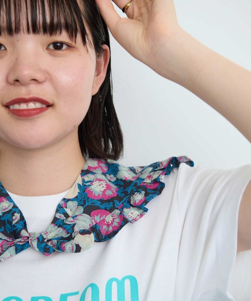 I am I in fact...（アイアムアイインファクト）の「●Arctic Flower フリルスカーフ（付け襟・レディース・グリーン/チャコールグレー・FREE）」の9枚目の写真