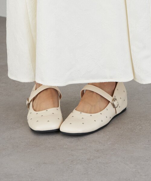 CIAOPANIC(チャオパニック)の「【Lumé/ルメ】スタッズストラップフラットシューズ(パンプス・レディース・ブラック/アイボリー・MEDIUM/SMALL/LARGE)」の17枚目の写真