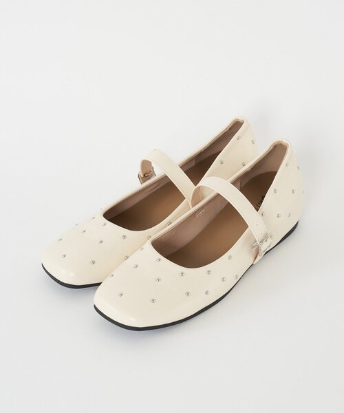 CIAOPANIC(チャオパニック)の「【Lumé/ルメ】スタッズストラップフラットシューズ(パンプス・レディース・ブラック/アイボリー・MEDIUM/SMALL/LARGE)」の9枚目の写真