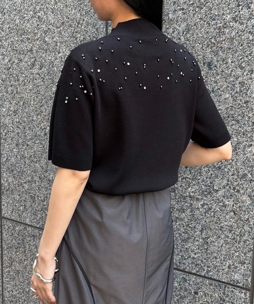&g'aime(アンジェム)の「【&g'aime】ビジューハーフスリーブニット Bijou Knit Pullover(ニット/セーター・レディース・ブラック/グレイッシュベージュ/チャコールグレー・FREE)」の10枚目の写真