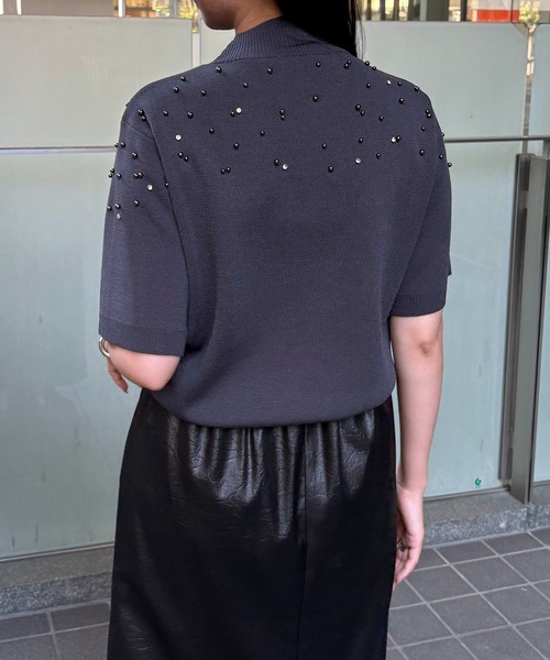 &g'aime(アンジェム)の「【&g'aime】ビジューハーフスリーブニット Bijou Knit Pullover(ニット/セーター・レディース・ブラック/グレイッシュベージュ/チャコールグレー・FREE)」の21枚目の写真
