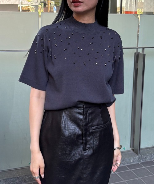 &g'aime(アンジェム)の「【&g'aime】ビジューハーフスリーブニット Bijou Knit Pullover(ニット/セーター・レディース・ブラック/グレイッシュベージュ/チャコールグレー・FREE)」の15枚目の写真