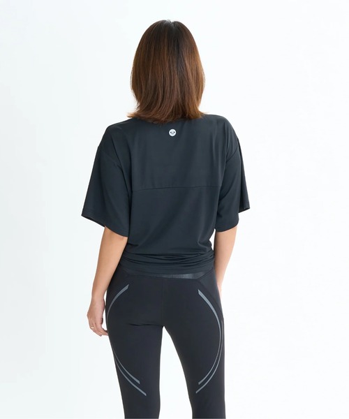 ROXY(ロキシー)の「ALL IS WELL TEE/ロキシー水陸両用速乾UVケアスリットデザイン2WAY半袖Tシャツ(水着)(Tシャツ/カットソー・レディース・ピンク/ホワイト/ブラック・LARGE/MEDIUM/SMALL)」の13枚目の写真