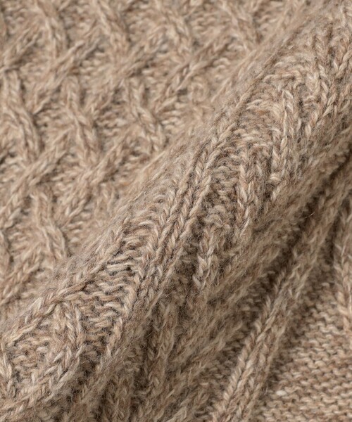 BEAMS（ビームス）の「5ゲージ ラムウール クルーネック ケーブルニット（ニット/セーター・メンズ・グレー/オフホワイト/ベージュ・S/M/L/XL）」の16枚目の写真