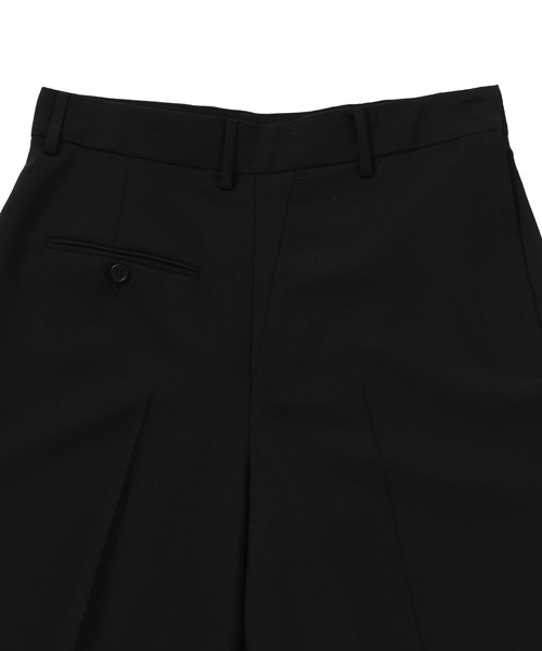 MM6 Maison Margiela(エムエムシックス メゾン マルジェラ)の「MM6 Maison Margiela SHORTS S52MU0125(その他パンツ・メンズ・ブラック・LARGE/MEDIUM)」の3枚目の写真