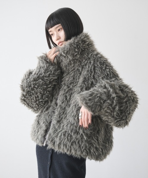 AIC.（エーアイシー）の「シープファースタンドネックブルゾン（ブルゾン・レディース・アイボリー/チャコールグレー・FREE）」の13枚目の写真