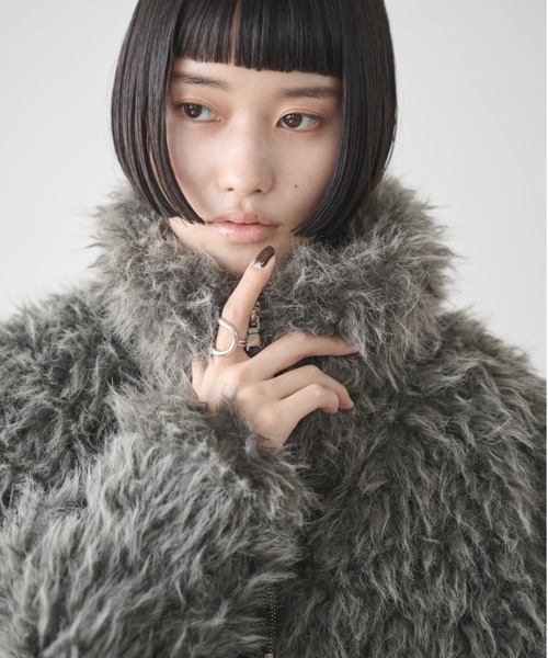 AIC.（エーアイシー）の「シープファースタンドネックブルゾン（ブルゾン・レディース・アイボリー/チャコールグレー・FREE）」の16枚目の写真