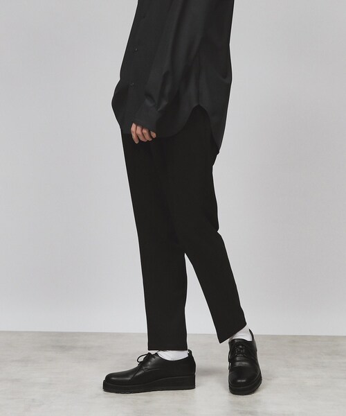 tk.TAKEO KIKUCHI（ティーケータケオキクチ）の「【ONOFF兼用】スマートスラックスパンツ（その他パンツ・メンズ・ベージュ/ブルー系その他/ブラック/グレー・01/02/03/04）」の2枚目の写真