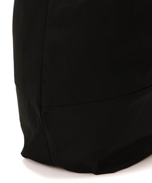 soe（ソーイ）の「soe/ソーイ/3D Tote Solotex（トートバッグ・メンズ・ブラック・F）」の6枚目の写真