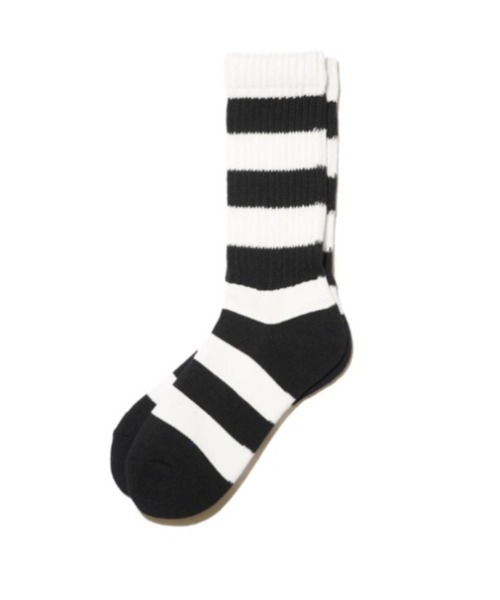 MARCOMONDE(マルコモンド)の「MARCOMONDE@pile border socks 25(ソックス/靴下・メンズ・モスグリーン/レッド/ブラック・F)」の4枚目の写真