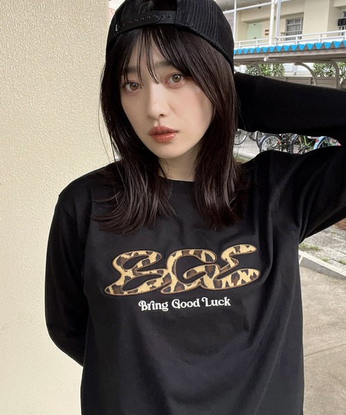 BGL(ビージーエル)の「LEOPARD LOGO LS TEE / ヒョウ柄 / レオパード / 韓国ストリート / ロンT(Tシャツ/カットソー・レディース・ブラック/ホワイト・S/M/L/FREE)」の1枚目の写真