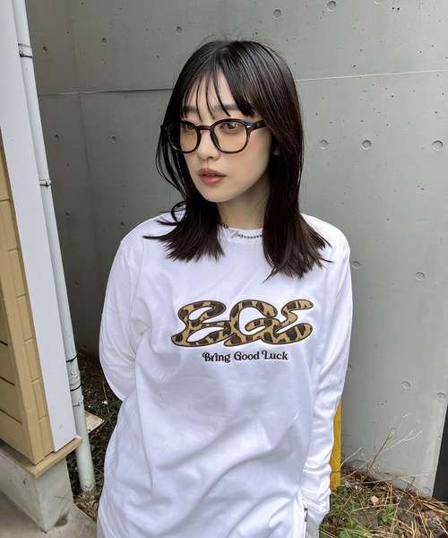BGL(ビージーエル)の「LEOPARD LOGO LS TEE / ヒョウ柄 / レオパード / 韓国ストリート / ロンT(Tシャツ/カットソー・レディース・ブラック/ホワイト・S/M/L/FREE)」の7枚目の写真
