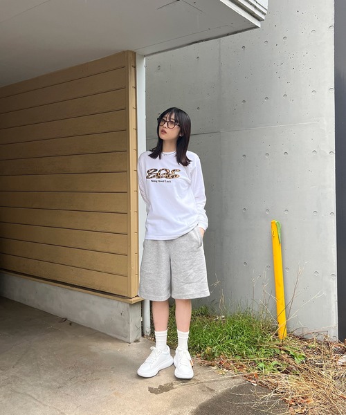 BGL(ビージーエル)の「LEOPARD LOGO LS TEE / ヒョウ柄 / レオパード / 韓国ストリート / ロンT(Tシャツ/カットソー・レディース・ブラック/ホワイト・S/M/L/FREE)」の8枚目の写真