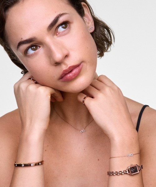 Daniel Wellington(ダニエルウェリントン)の「Mirelle Infinity Necklace ローズゴールド/ゴールド/シルバー(ネックレス・レディース・ピンクゴールド/イエローゴールド/シルバー・ONESIZE)」の11枚目の写真