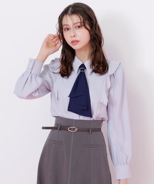 JILL by JILL STUART（ジルバイジルスチュアート）の「◇ラッフルボウタイブラウス（シャツ/ブラウス・レディース・ピンク/ホワイト/ブルー/ブルー系その他・FREE）」の3枚目の写真