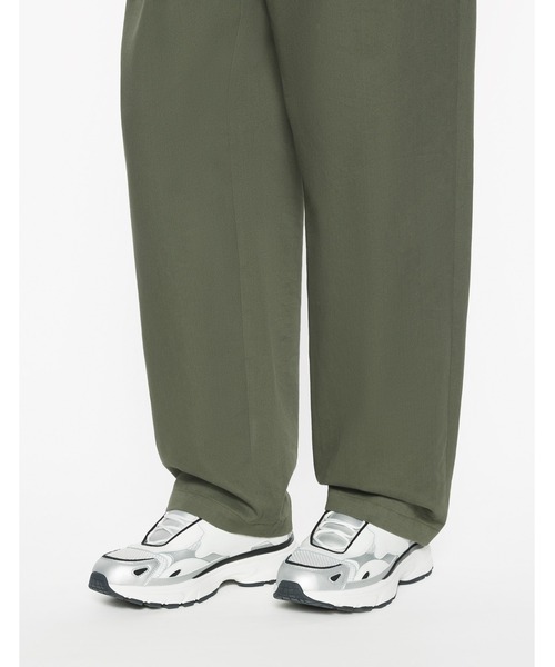 Maison Kitsune（メゾンキツネ）の「SORA RUNNERS（スニーカー・メンズ・シルバー/グリーン系その他・36/37/38/39/41/42/43/44）」の11枚目の写真