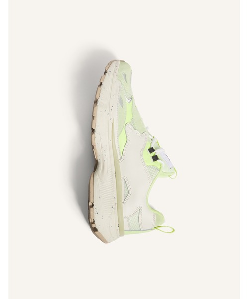 Maison Kitsune（メゾンキツネ）の「SORA RUNNERS（スニーカー・メンズ・シルバー/グリーン系その他・36/37/38/39/41/42/43/44）」の14枚目の写真