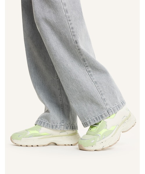 Maison Kitsune（メゾンキツネ）の「SORA RUNNERS（スニーカー・メンズ・シルバー/グリーン系その他・36/37/38/39/41/42/43/44）」の13枚目の写真