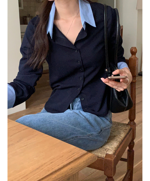 VIVID LADY（ビビッドレディー）の「シャツレイヤード風トップス（カーディガン/ボレロ・レディース・ブラック/ブラウン/ネイビー・FREE）」の5枚目の写真