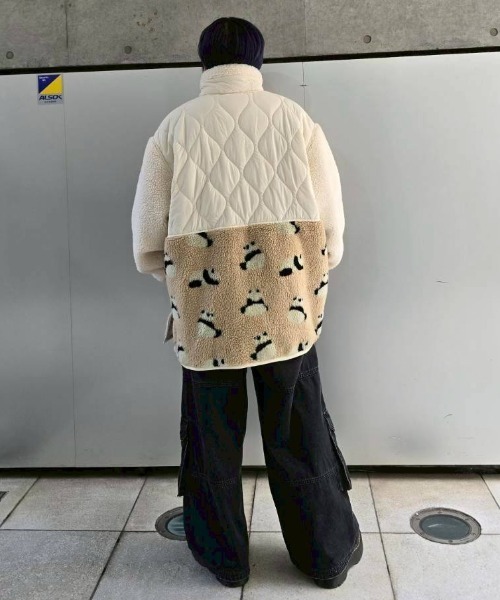 Candy Stripper（キャンディストリッパー）の「SWITCHED BOA ジャケット（ダウンジャケット/コート・レディース・ブラック/エメラルド/アイボリー・FREE）」の10枚目の写真