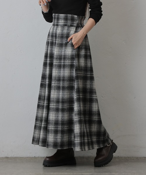 COLONY 2139（コロニートゥーワンスリーナイン）の「起毛チェックフレアスカート（スカート・レディース・ブラック/ブラウン・FREE）」の2枚目の写真