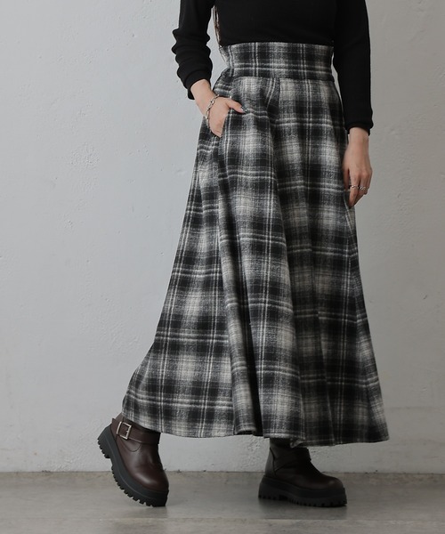 COLONY 2139（コロニートゥーワンスリーナイン）の「起毛チェックフレアスカート（スカート・レディース・ブラック/ブラウン・FREE）」の12枚目の写真