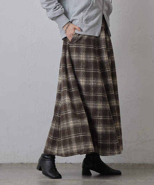 COLONY 2139（コロニートゥーワンスリーナイン）の「起毛チェックフレアスカート（スカート・レディース・ブラック/ブラウン・FREE）」の20枚目の写真