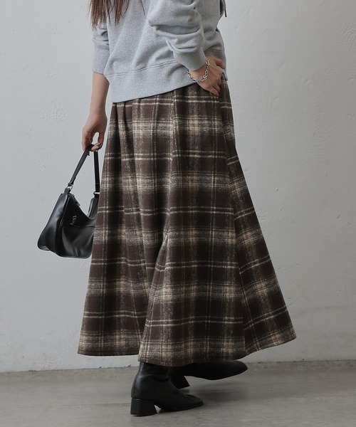 COLONY 2139（コロニートゥーワンスリーナイン）の「起毛チェックフレアスカート（スカート・レディース・ブラック/ブラウン・FREE）」の19枚目の写真