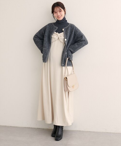 natural couture（ナチュラルクチュール）の「【WEB限定】〈osono〉ねじりリボンキャミワンピース（ワンピース・レディース・ブラウン/アイボリー/ブラック・MEDIUM/LARGE）」の9枚目の写真
