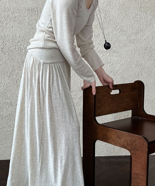 AsheKsha（アシクシャ）の「カジュアル　ニットロングフレアスカート（スカート・レディース・ブラック/オフホワイト/ダークグレー・F）」の8枚目の写真