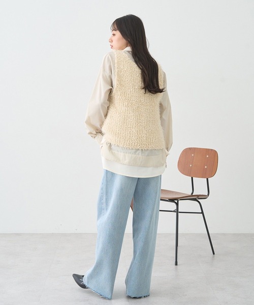 earth music&ecology（アースミュージックアンドエコロジー）の「セルフカットワイドデニムパンツ（デニムパンツ・レディース・ライトインディゴブルー/インディゴブルー・S/M/L）」の20枚目の写真