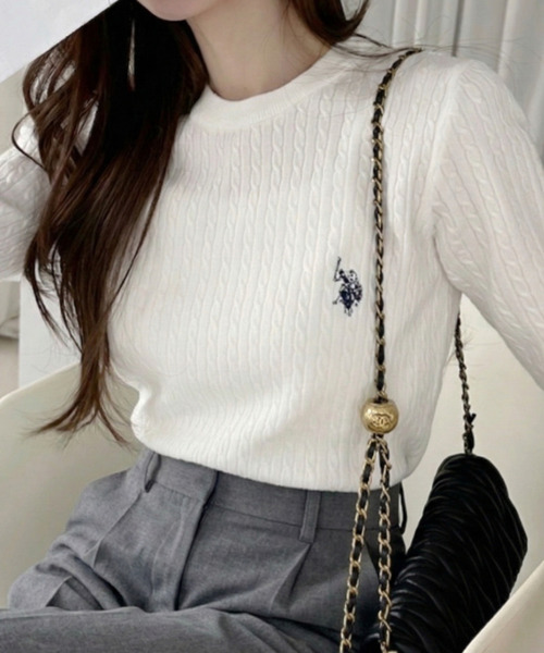 U.S. POLO ASSN.(ユーエスポロアッスン)の「【U.S. POLO ASSN.】クルーネック ケーブル ニット(ニット/セーター・レディース・ピンク/サックスブルー/ホワイト/ホワイト×ネイビー/ブラック×ホワイト/イエロー・M/L)」の8枚目の写真