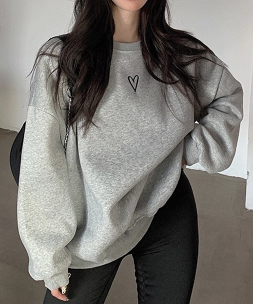SallyLunn(サリーラン)の「フロントハートスウェット(スウェット・レディース・ホワイト/ブラック/グレー・MEDIUM/LARGE)」の5枚目の写真