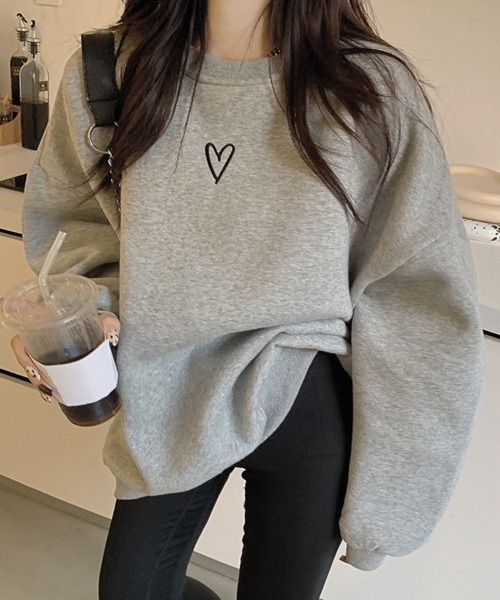 SallyLunn(サリーラン)の「フロントハートスウェット(スウェット・レディース・ホワイト/ブラック/グレー・MEDIUM/LARGE)」の6枚目の写真