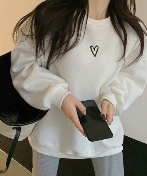 SallyLunn(サリーラン)の「フロントハートスウェット(スウェット・レディース・ホワイト/ブラック/グレー・MEDIUM/LARGE)」の7枚目の写真