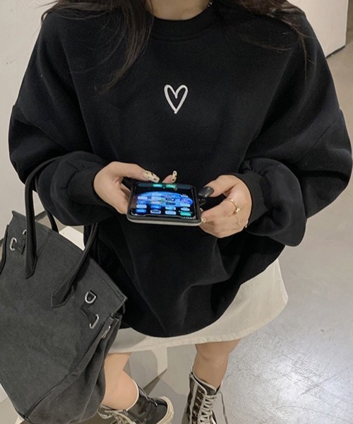 SallyLunn(サリーラン)の「フロントハートスウェット(スウェット・レディース・ホワイト/ブラック/グレー・MEDIUM/LARGE)」の11枚目の写真