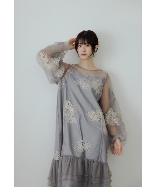 フラワー刺繍ティアードフリルドレス Aライン マタニティ 妊婦 結婚式