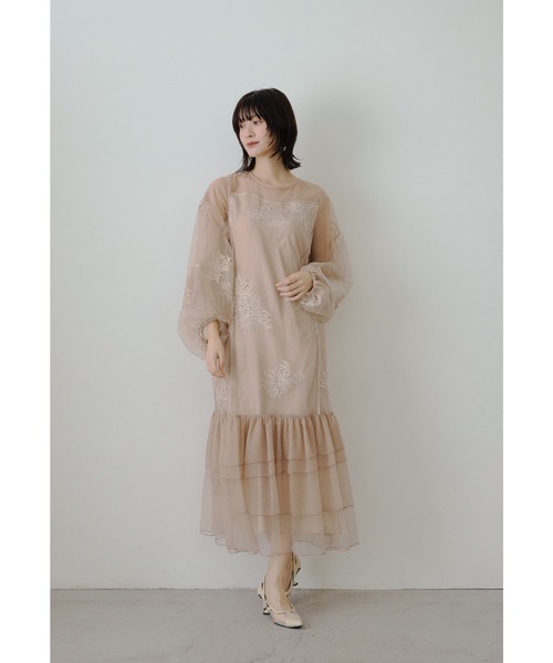 フラワー刺繍ティアードフリルドレス Aライン マタニティ 妊婦 結婚式