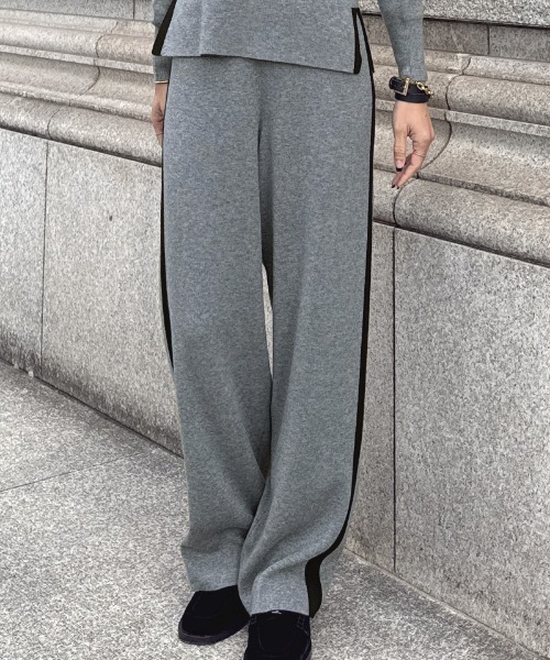 JENNE(ジェンヌ)の「ウールサイドラインニットパンツ(その他パンツ・レディース・グレー/ブラック/モカ・SMALL/LARGE/MEDIUM)」の1枚目の写真