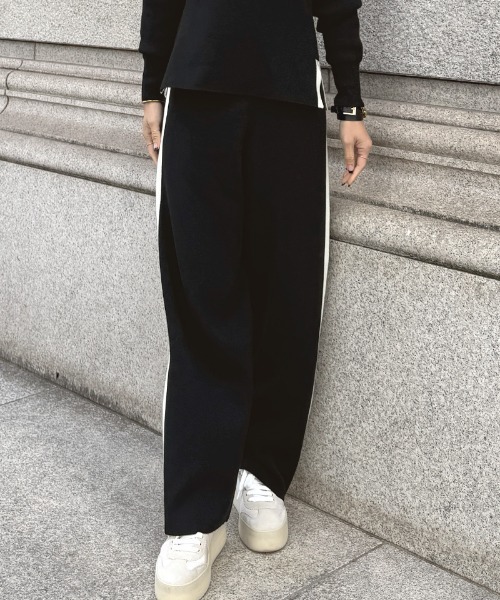 JENNE(ジェンヌ)の「ウールサイドラインニットパンツ(その他パンツ・レディース・グレー/ブラック/モカ・SMALL/LARGE/MEDIUM)」の8枚目の写真