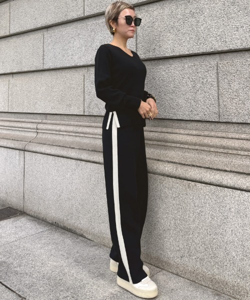 JENNE(ジェンヌ)の「ウールサイドラインニットパンツ(その他パンツ・レディース・グレー/ブラック/モカ・SMALL/LARGE/MEDIUM)」の10枚目の写真
