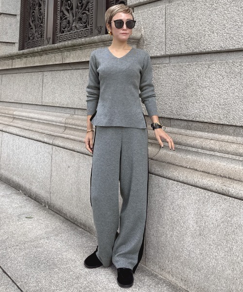 JENNE(ジェンヌ)の「ウールサイドラインニットパンツ(その他パンツ・レディース・グレー/ブラック/モカ・SMALL/LARGE/MEDIUM)」の4枚目の写真