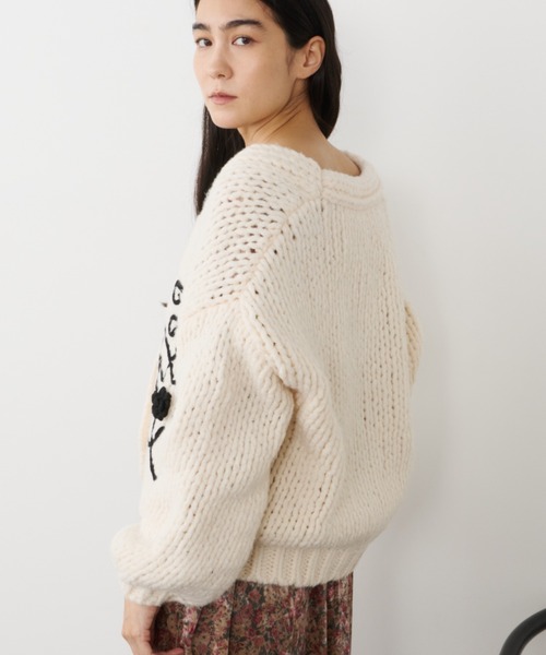 Libra Cue(リブラ キュー)の「フラワー刺繍オーバーカーディガン(カーディガン/ボレロ・レディース・アイボリー・FREE)」の3枚目の写真