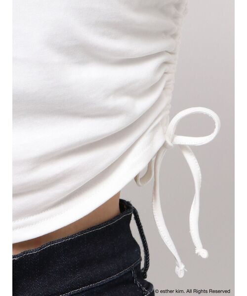 RESEXXY（リゼクシー）の「【Esther Bunny × RESEXXY】サイドギャザークロップドトップス（Tシャツ/カットソー・レディース・ホワイト/チャコールグレー・FREE）」の21枚目の写真