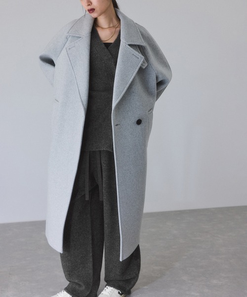 ADAM ET ROPE'（アダムエロペ）の「LINEAPIU ヤクMIX Vネックプルオーバー（ニット/セーター・レディース・ベージュ/チャコールグレー・FREE）」の9枚目の写真